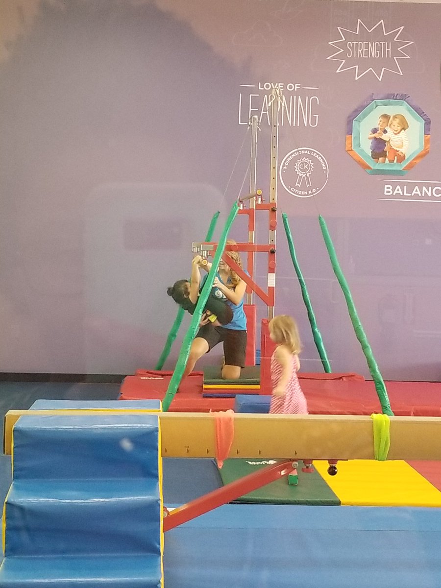 Momma_Chronicle's tweet image. Have you checked out your local @TheLittleGym ? If not be sure to sign up for a trial class! I'm sure your little will love It! #seriousfun