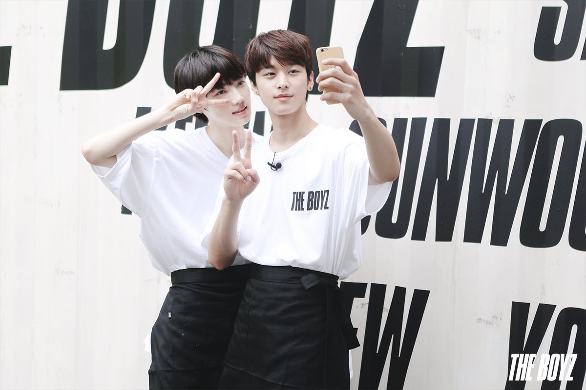 IST_THEBOYZ's tweet photo. #더보이즈 꽃미남 분식집 7회 현장 스케치 이미지 https://t.co/yTM9nApulq https://t.co/1JJBFHiJKh