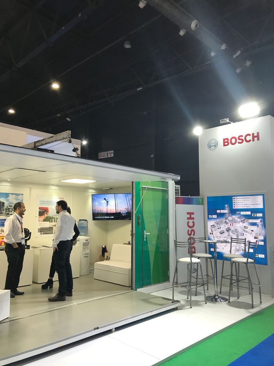 RevPetroquimica's tweet photo. Revista Petroquimica presente en la 3er jornada de #AOG2017 https://t.co/kojX31FXhO