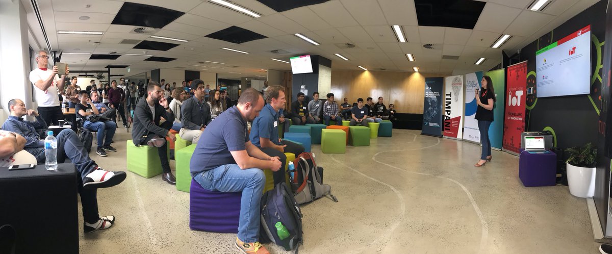 JoshDHolmes's tweet photo. Lots hackening today at @murudau with the @EverythingIoTAu Hack Lab.
#IoTHackLab #EIOT2017 https://t.co/Ju9KPYLAnT