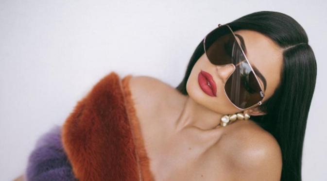 Hamil, Kylie Jenner Merasa Jelek dlvr.it/Pswjyn
