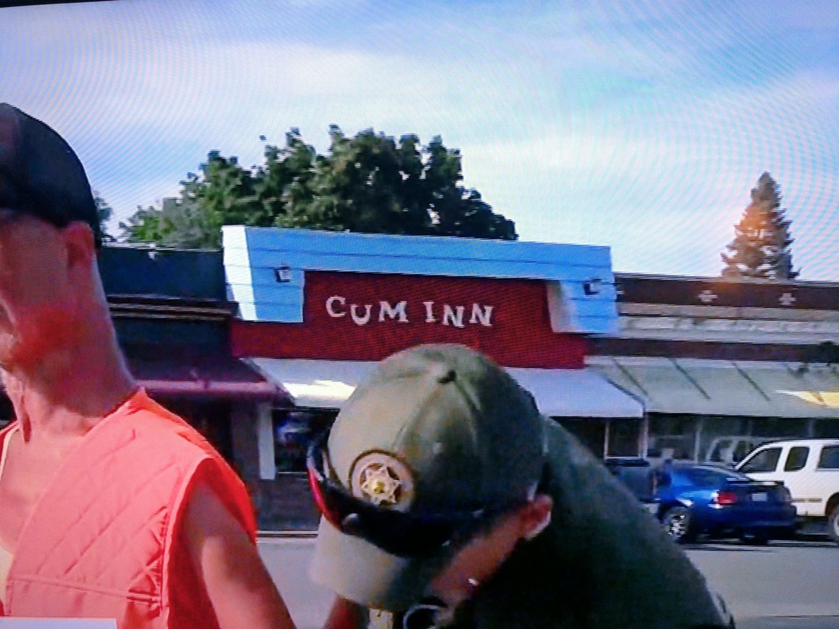 Traceynyy's tweet photo. @traciconway @OfficialLivePD #LivePd's favorite bar! #CumInn
If you play #LivePDbingo you really have to pay attention! (They have definitions for every incident/place) https://t.co/mNVJn9kuGO