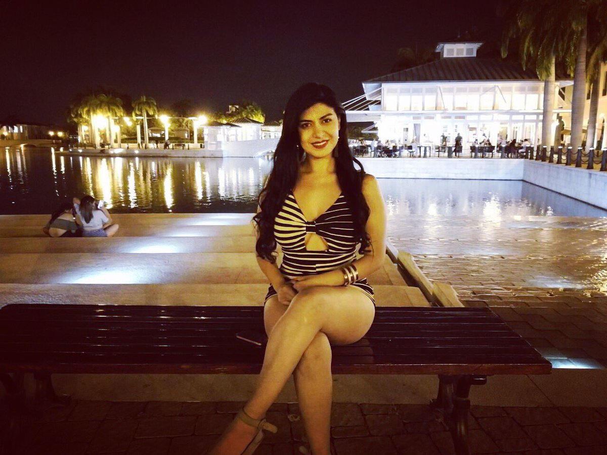 munecamarce's tweet photo. Guayaquil ❤️ https://t.co/qE8OBtwfsP