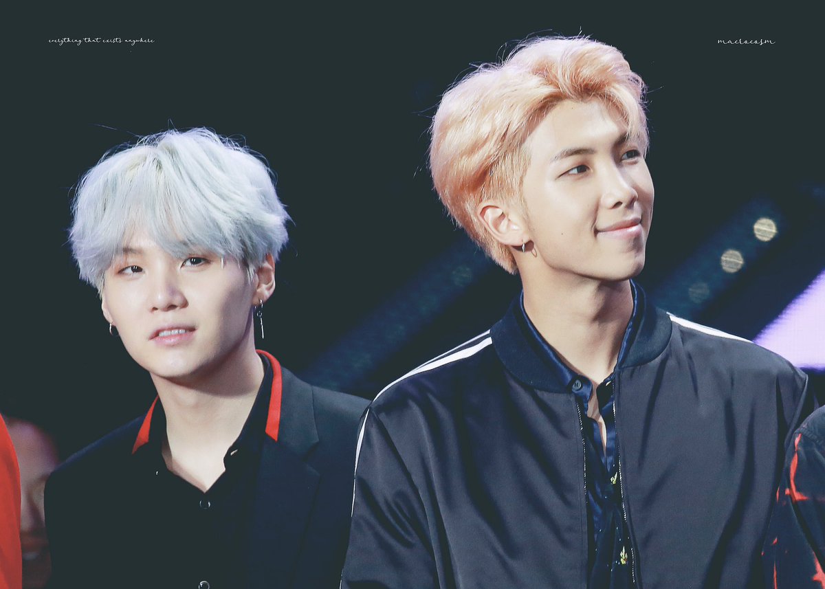 macRocosM912's tweet photo. 170929 창원 케이팝 월드 페스티벌 

ｓｏｕｌｍａｔｅ

@BTS_twt 

#방탄소년단 #BTS #랩몬 #랩몬스터 #남준 #RAPMON #RAPMONSTER #RM #NAMJOON https://t.co/OhV31eFjhk