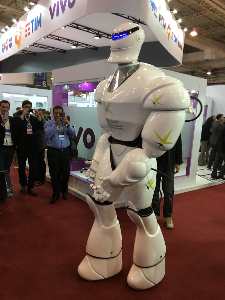flaviojordao's tweet photo. Esta semana fui visitar #Futurecom2017 #corpflex https://t.co/Xas0VBfrXw