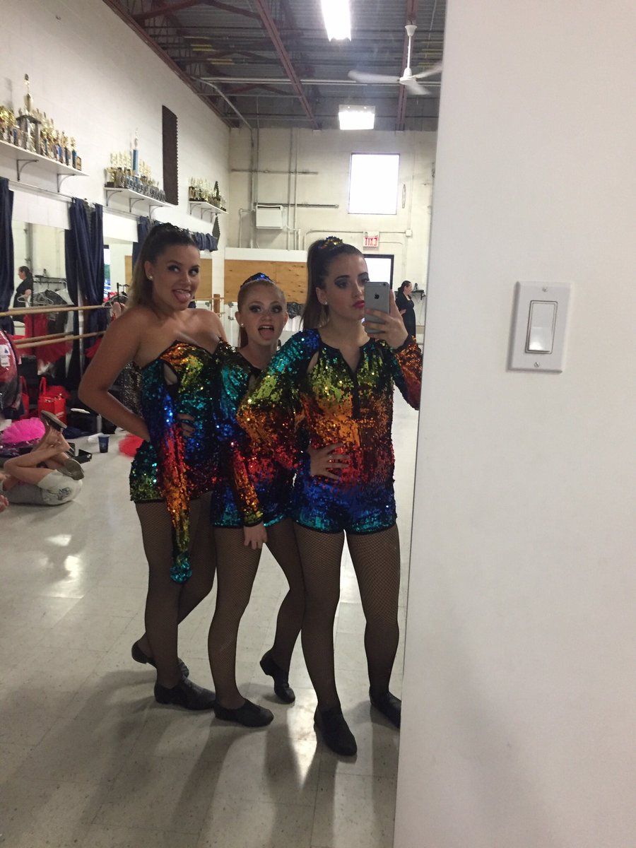 PaytonPenney's tweet photo. Happy Birthday to my lifelong dance partner&amp;backstreet boy!sad this will be our last year dancin together ilysm and party hard 🎉💕@HaleyMores https://t.co/JVXvk7BPgZ