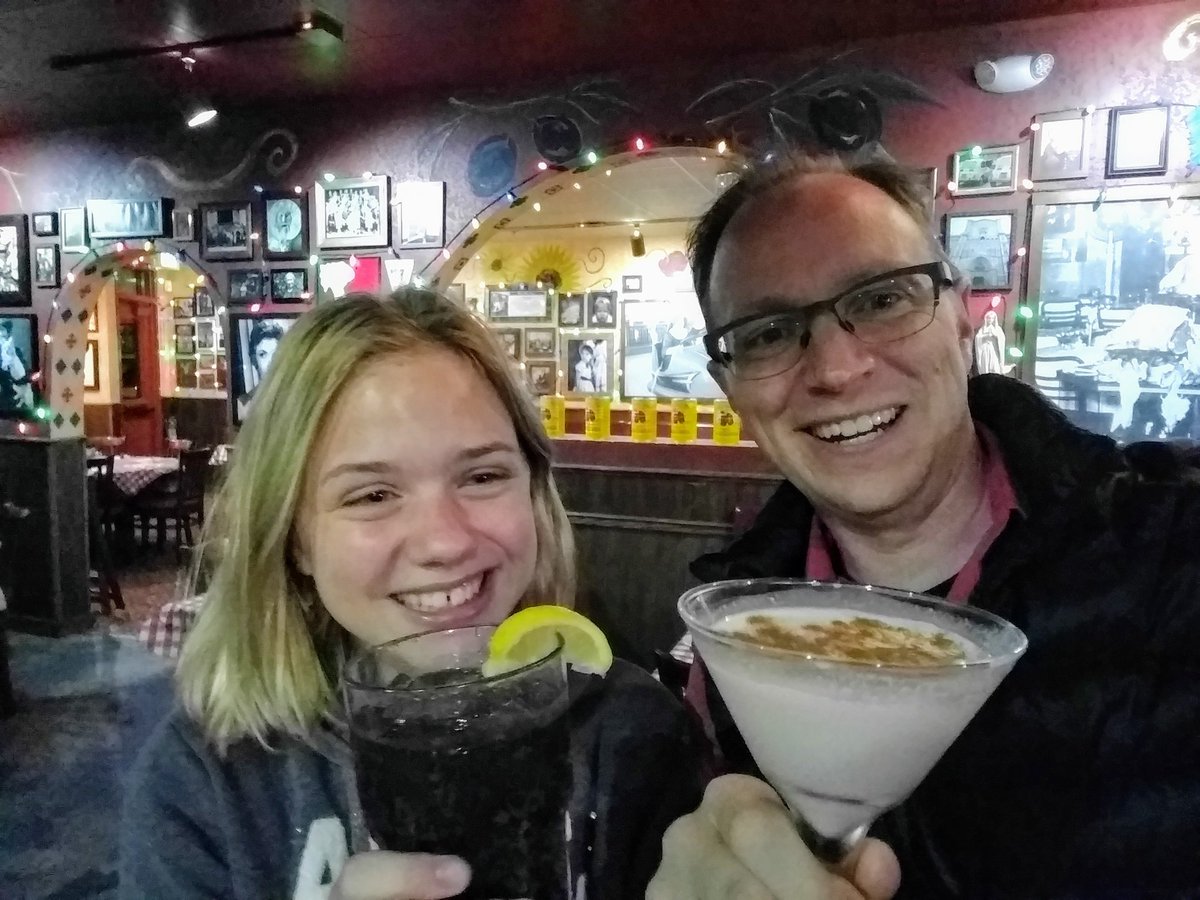 martinomander's tweet photo. In Seattle for #DevFest16 with my daughter Zoë. It's Martini o'clock (for me, not her). https://t.co/q94oteYz1s