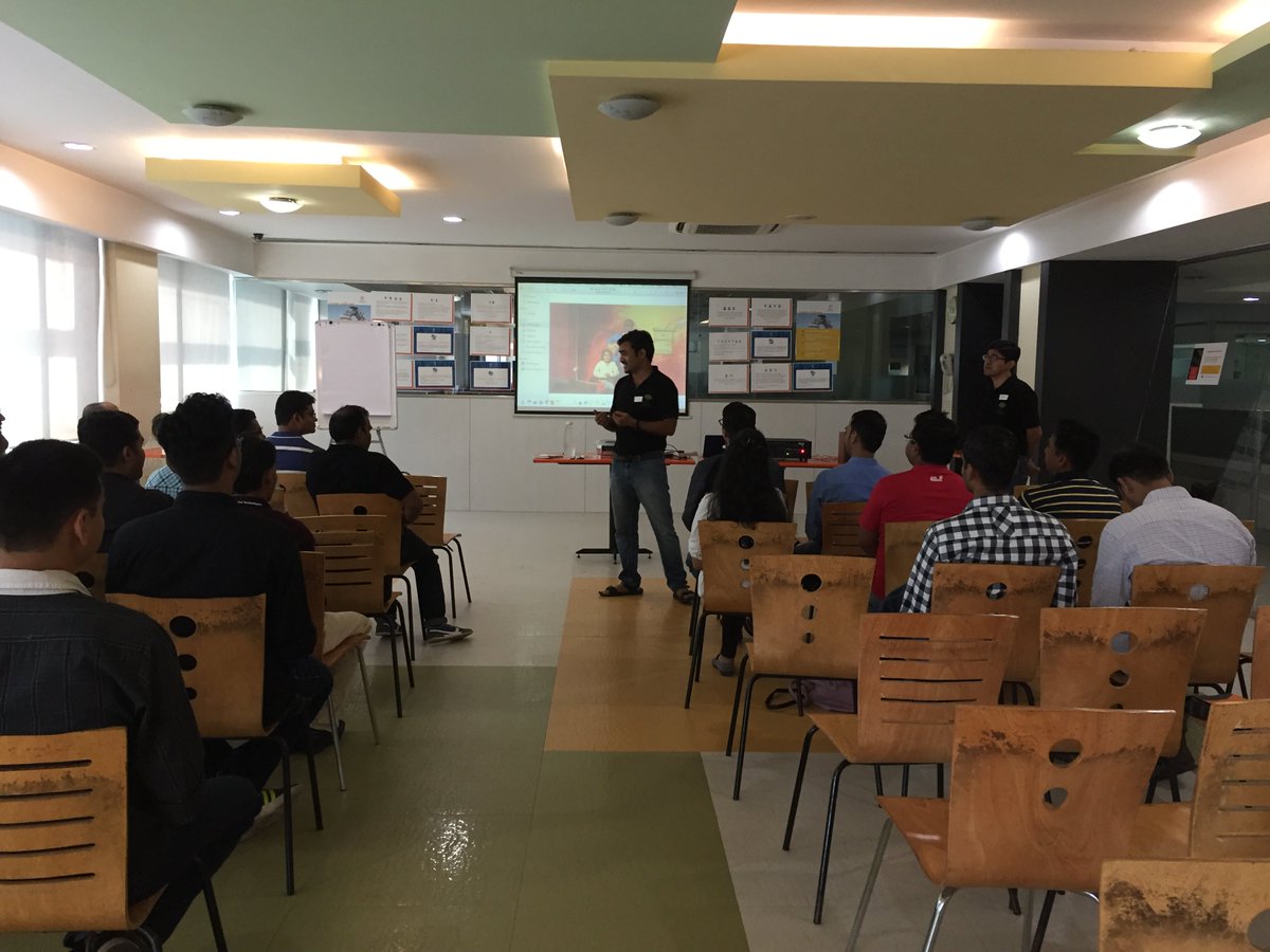 Let’s learn and play. The meetup started <a href="/AgilePGI/">AgilePGIndia</a> <a href="/Clarion_Tech/">Clarion Technologies</a> 
#agile #agilegames