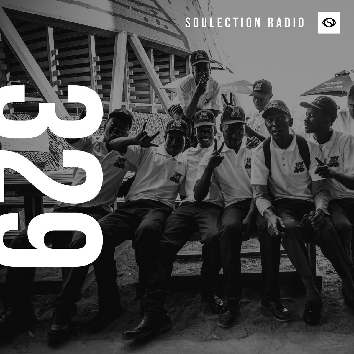 Soulection's tweet photo. show 329 is up ��
gem after gem, lots of new music

listen/dl: https://t.co/8CM99eRlUr https://t.co/l76WOcUPIr