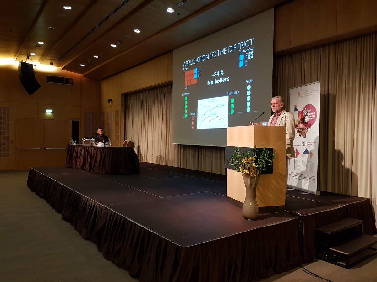 sdewes_centre's tweet photo. Prof. François Maréchal @sdewes_centre on using CO2, #energyefficiency and #RenewableEnergy in #AutonomousCities #sdewes #wasteheat #DHC https://t.co/GKAcObqxRN