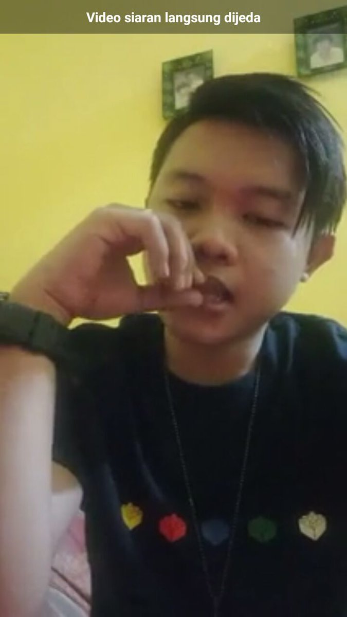 Karti28157310's tweet photo. Gemes kamu dek @DA4_Firdaus21 

FIRDAUS LIVE DAMI MALANG
FIRDAUS LIVE DAMI MALANG
FIRDAUS LIVE DAMI MALANG
FIRDAUS LIVE DAMI MALANG https://t.co/GpCnooev81