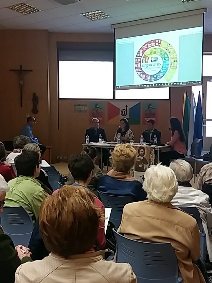 MariaBarberia's tweet photo. @Arguments @OMP_ES @Luciamalcalde @PerezLatre "Vivimos en un mundo que pide un Dios a gritos" @PerezLatre @OMP_ES @Arguments #comunicarlafe https://t.co/sAVwyZcHM7