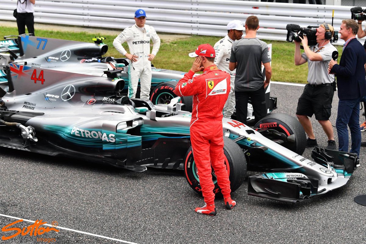 AlessandroSala1's tweet photo. #amigosdelaF1ysobretodoamigasdelaF1 #JapGp #MotorLAT Videoresumen de la qualy en Suzuka,otra pole de Hamilton. https://t.co/0iHvLIOR4x https://t.co/nN2qLqrMlD