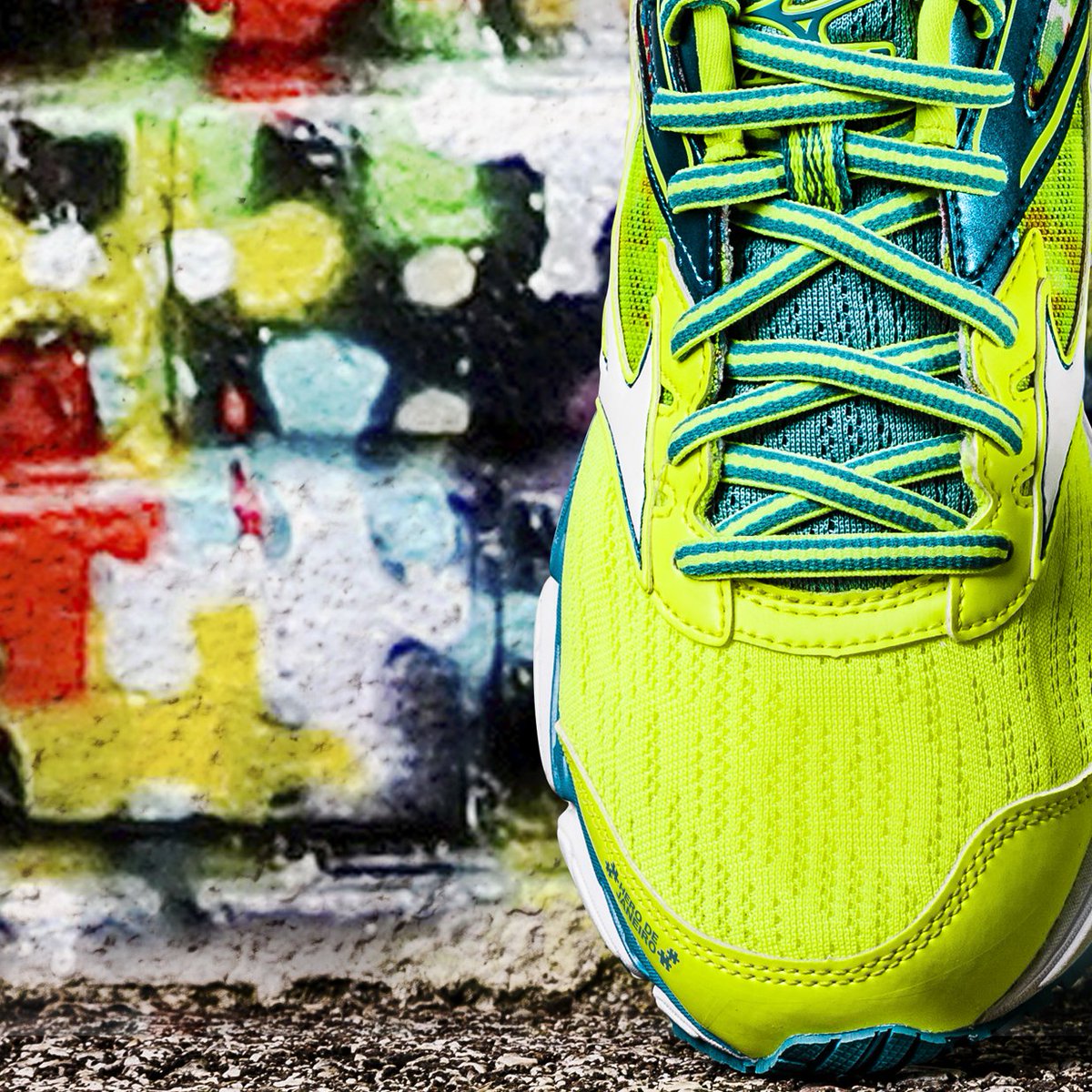 mizuno wave ultima 7 2017