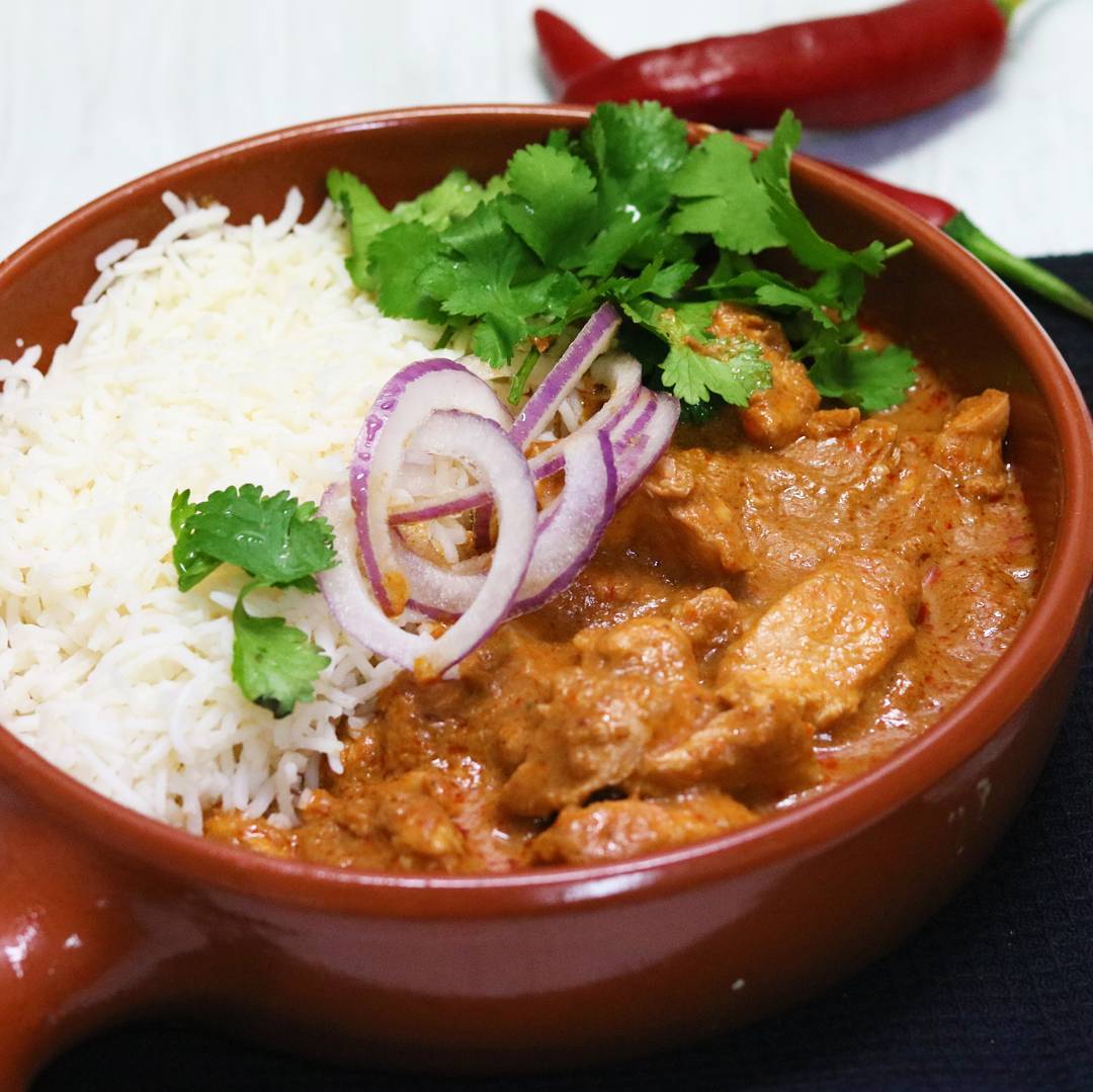 🍽️What better dinner on a Saturday night than a delicious, authentic and healthy #ZestMeals Butter Chicken? 😋 Free Delivery #GoldCoast and #Brisbane Get yours ➡️ goo.gl/7QeBnW