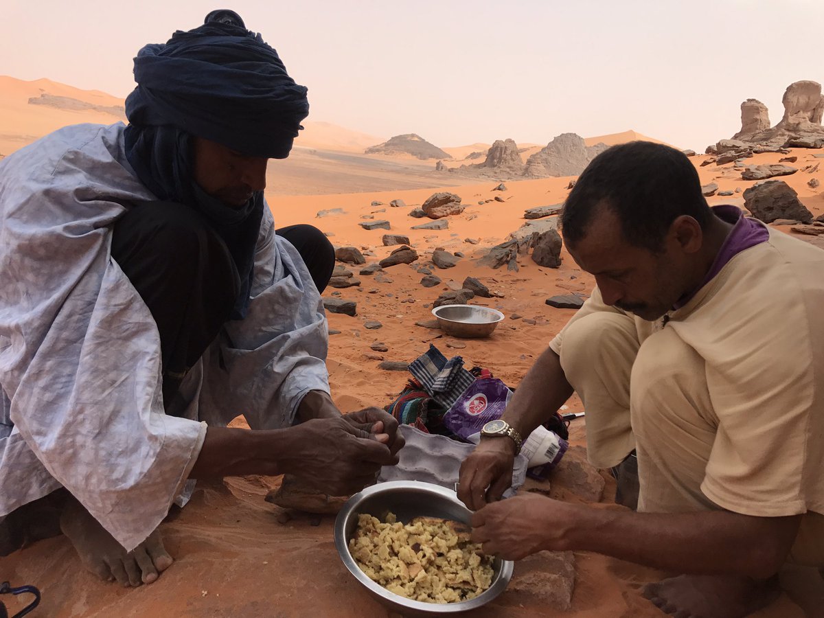 ryanmera's tweet photo. Quelle expérience magnifique. 7 jours et 6 nuits dans le parc national de Tassili N'ajjer en #Algérie. #AuPaysDesTouaregs https://t.co/VNPvPGMjVF