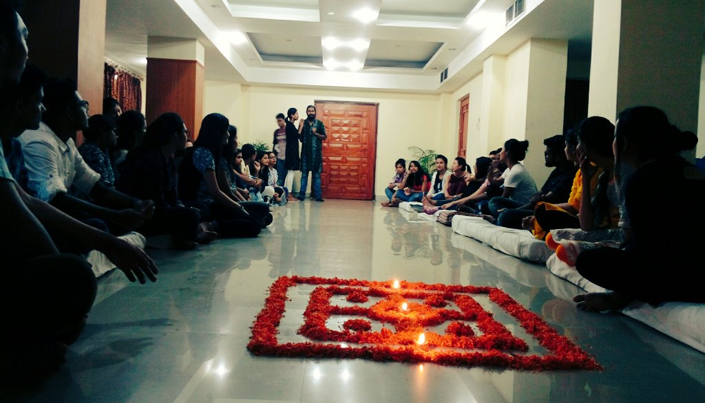 WAYGhy's tweet photo. Workshop on performative storytelling supported by @USAndKolkata here at @guwahaticity @indie226 @Art4Amnesty @ghywali @roshan_sonal https://t.co/z7om5X8tpW