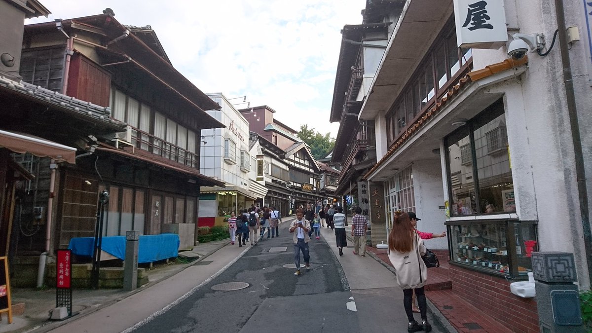 ニコニコレンタカーつくば春日二丁目店 成田山 参道です ニコニコレンタカーつくば春日二丁目店 ニコニコレンタカー水戸駅店 成田山