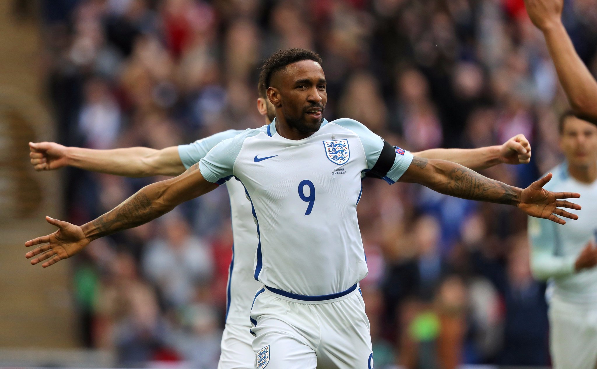  Happy 35th birthday, Jermain Defoe 475 games 159 goals  57 caps Jermain Defoe scores goals.  