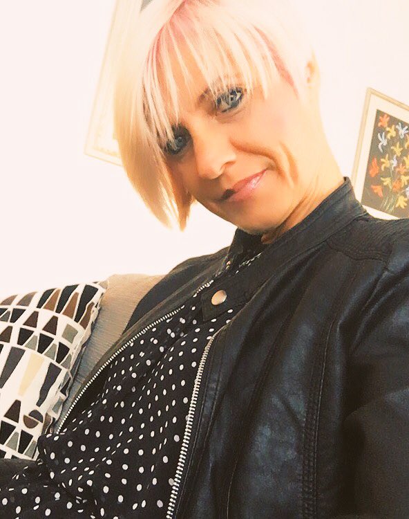 MasoniDebora's tweet photo. Buongiorno bellezze  ❤️

Scusate il ritardo...adesso rispondo a tutteeee🙌🙌🙌

#allyouneedis #onesimplechange #programmatop https://t.co/iSNIEzx2hz