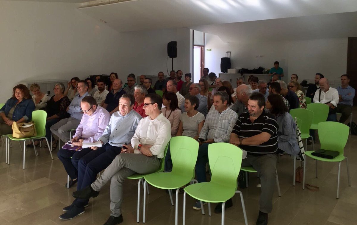 ElPi_IB's tweet photo. Reunit el #ConsellGeneral d’@elPi_IB per abordar l’actualitat política i analitzar els grans reptes que tenim per endavant. 😊

#CreixemAmbTu https://t.co/aqghGAbXzC