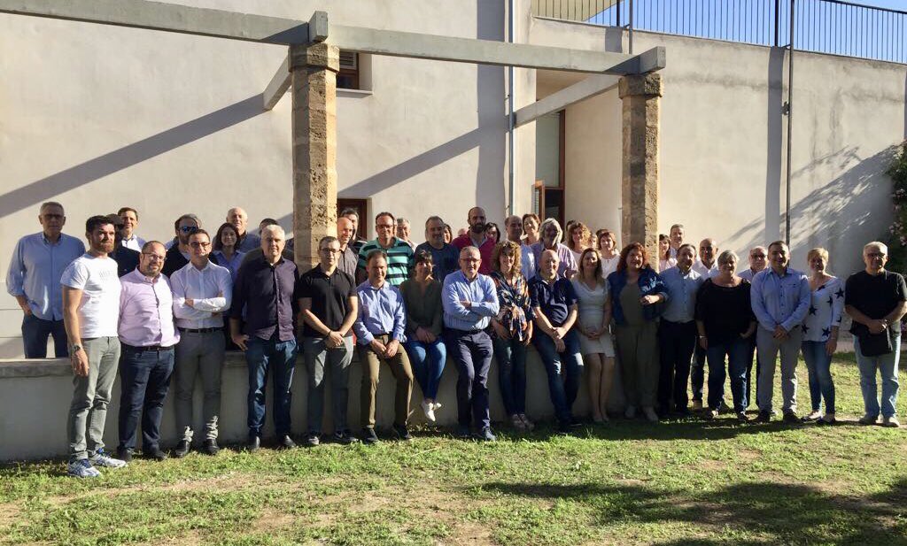 ElPi_IB's tweet photo. Reunit el #ConsellGeneral d’@elPi_IB per abordar l’actualitat política i analitzar els grans reptes que tenim per endavant. 😊

#CreixemAmbTu https://t.co/aqghGAbXzC