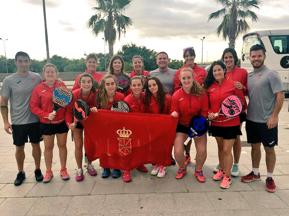 ¡Turno de las chicas! ¡Nos jugamos el ascenso ante Galicia! 💪🏽💪🏽 #CESSAAAbsolutas