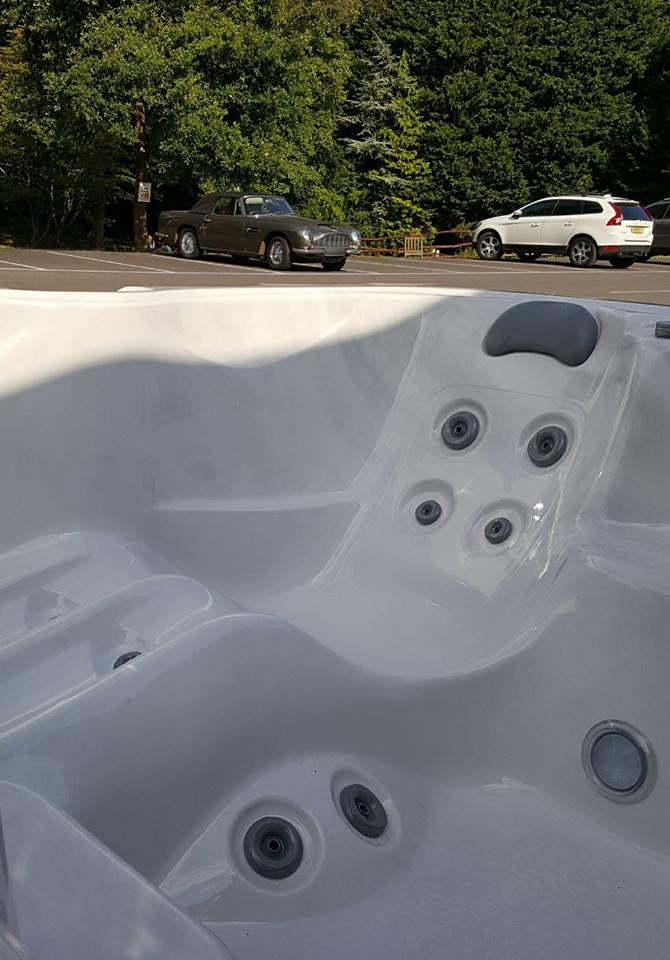Wouldn't it be great to relax in this beauty. Alternatively the DB6 would cost considerably more! #hottubbarnfarnham