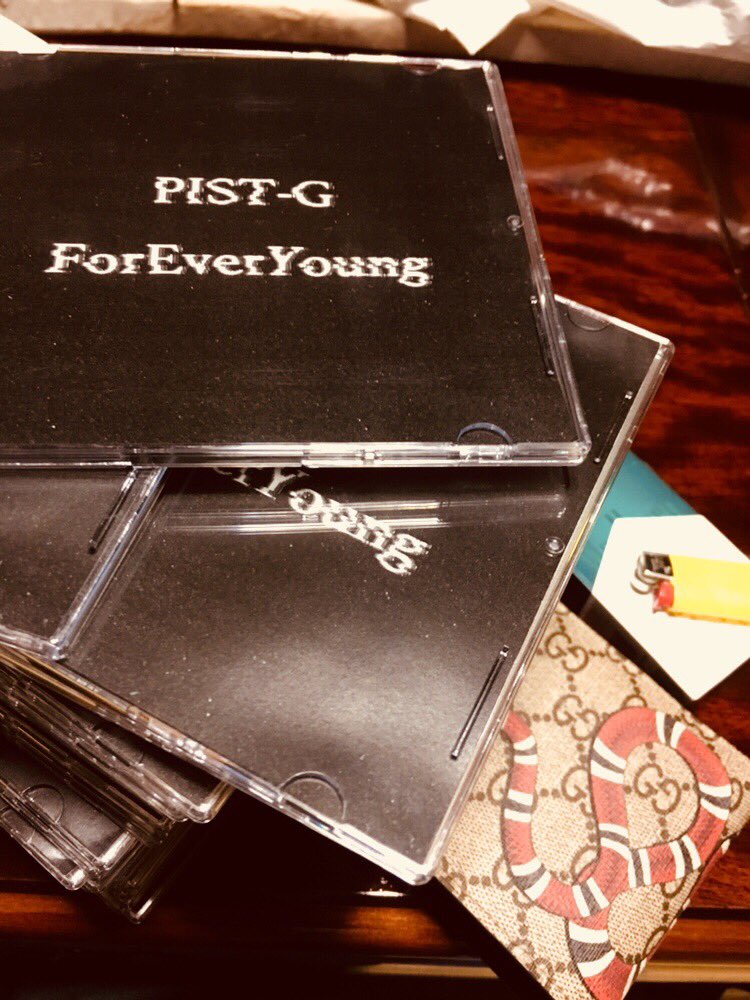 room_loop_dawn's tweet photo. Today
2017.10.7

”Just Blacks Operation” 
at Regno2  

今回は@pist_g_rld の音源CDが
Freeで数量限定で配布‼︎ https://t.co/xjoXUh8DeQ