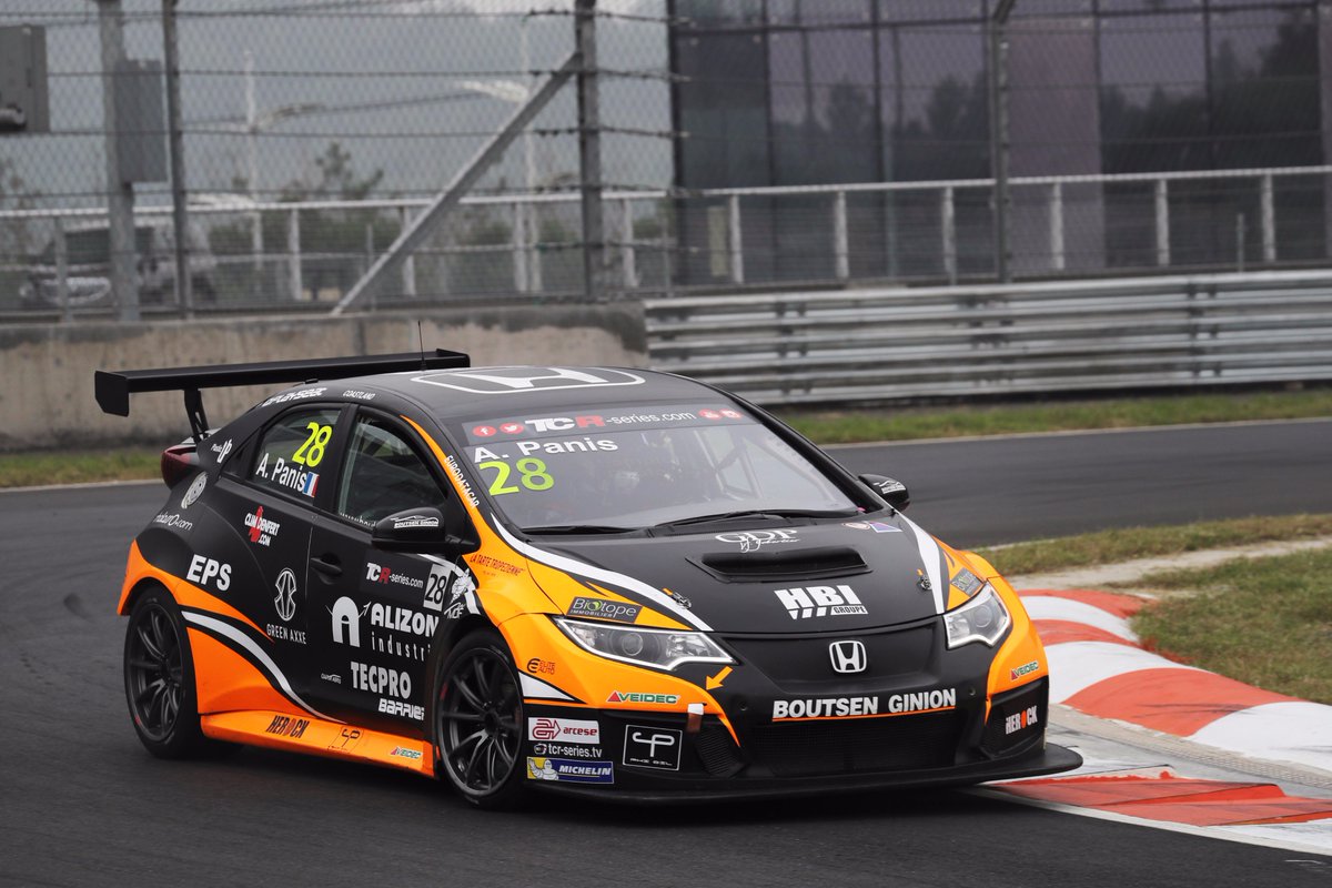 JASMotorsport's tweet photo. @TCRIntl @TypeR And it's P12 for both races for @AurelienPanis and @BoutsenGinion. #TCRInt https://t.co/XQA7U0Knih