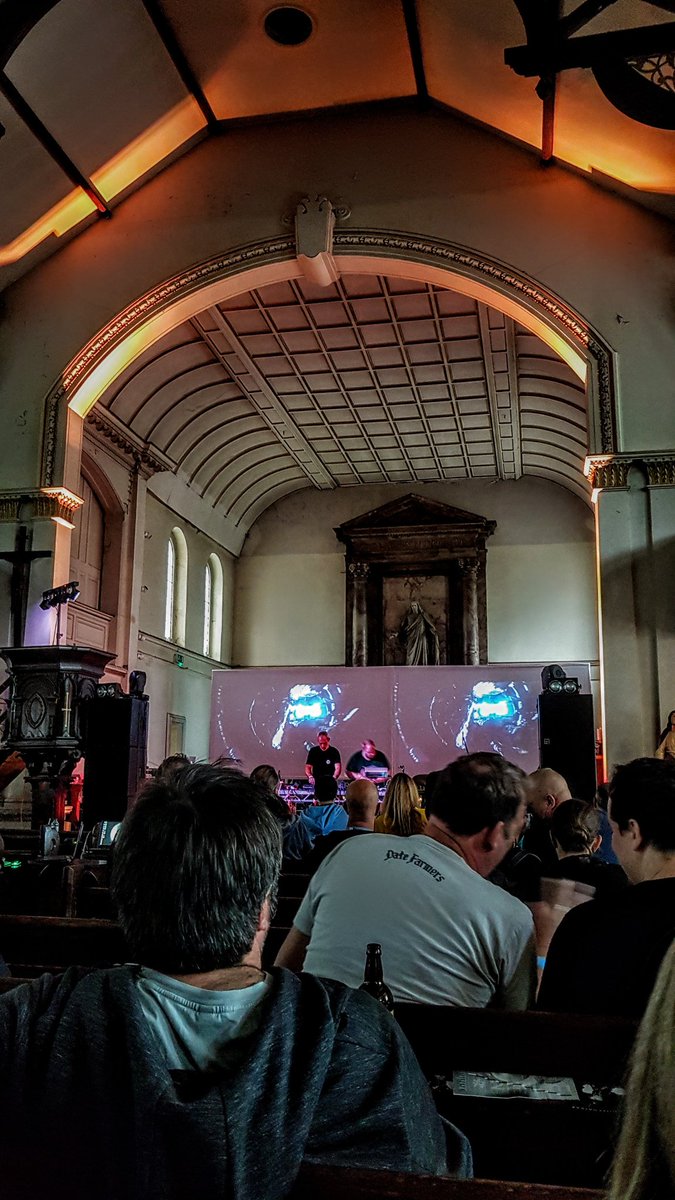 Digitaltwit's tweet photo. #digitonal #22rpm great gig https://t.co/m852T3oeoT