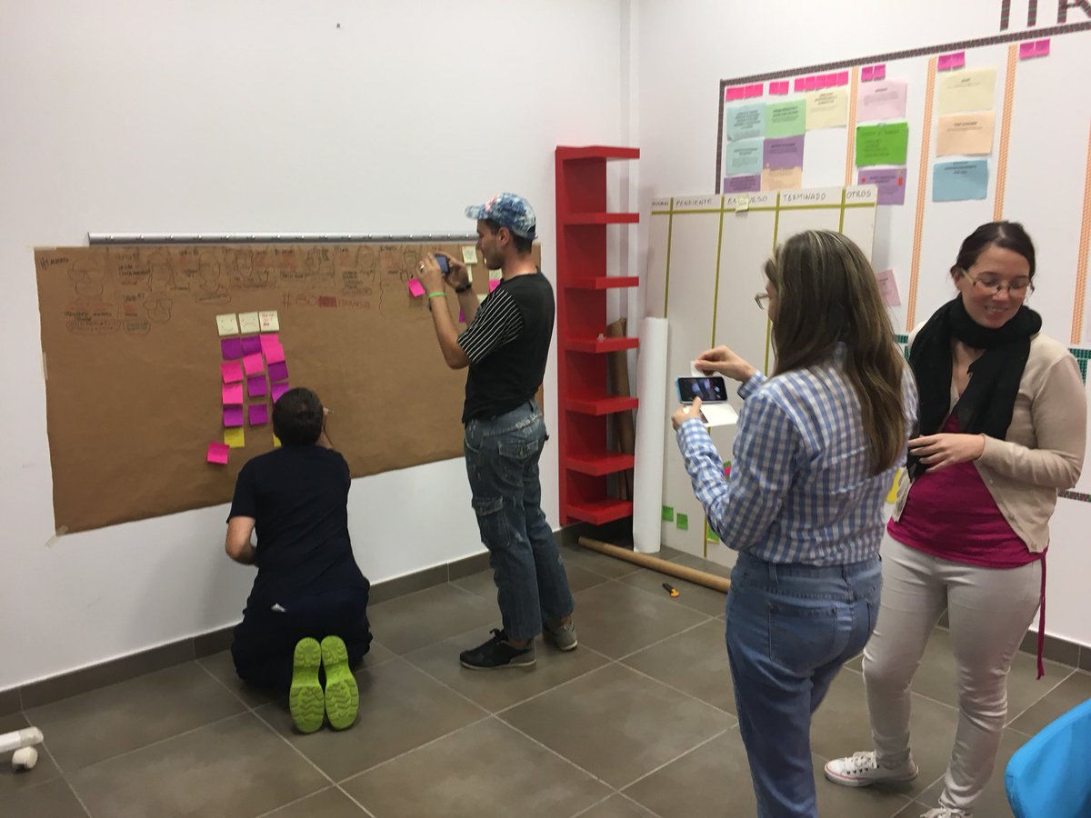 fabadiabadenas's tweet photo. Si las paredes hablaran.... Se les puede hacer hablar. #VisualThinking, #MuroVisual, #ConsultoriaVisual https://t.co/cla1JG39oB