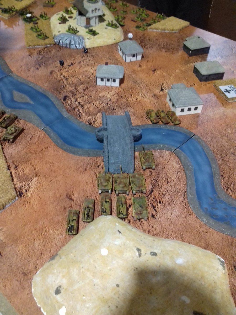 PanzerHammer tweet media