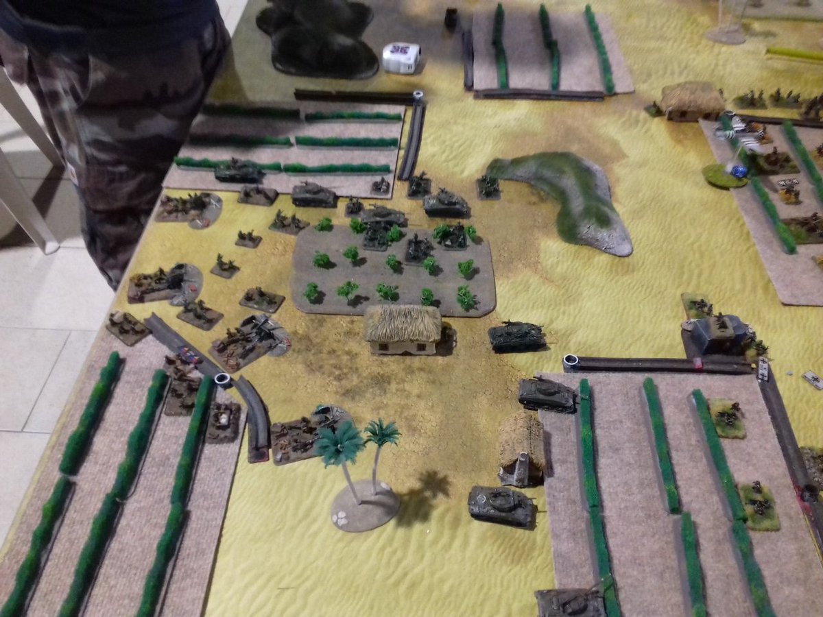 PanzerHammer tweet media