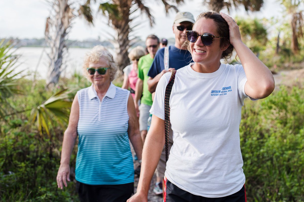ElSolJupiter's tweet photo. Great Walk &amp; Talk today with @HTJupiterPBC at the Jupiter Inlet Lighthouse Outstanding Natural Area! #HealthierTogether #DiscoverJupiter https://t.co/I7CRszsXSj