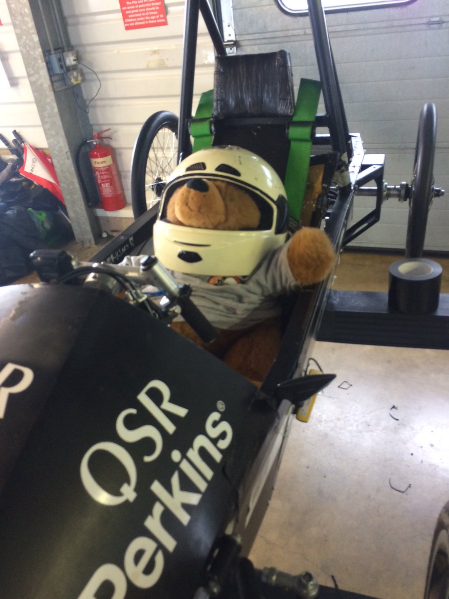 Just chilling in someone’s car
#GP #GPselfie #GPfinal