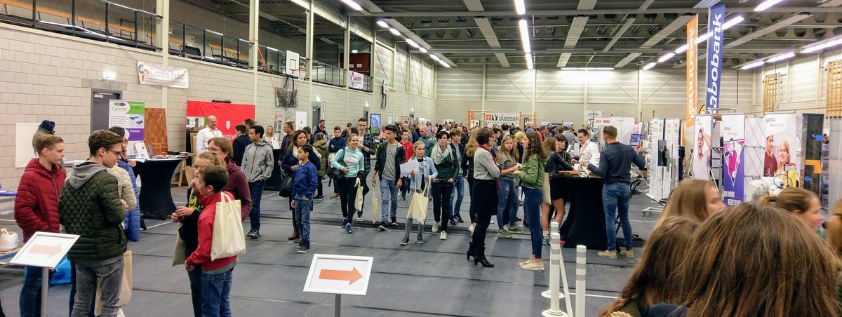JeroenRaymakers's tweet photo. Cranendonck Werkt! was geslaagd! Volg https://t.co/KCFKpCAFrt voor het verbinden van stagiaires, werkzoekenden, ondernemers en onderwijs! https://t.co/hROD5y1DZy