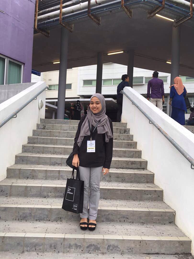 rynasarins's tweet photo. Today event : uitm accounting conference 2017 @uac2017 . https://t.co/zjoVdXwLMI