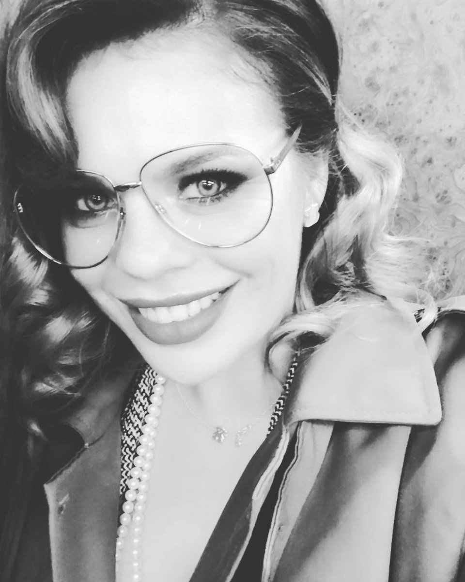 Stosya's tweet photo. #35 ...💭🕐♥️ https://t.co/tgsgLX57hR