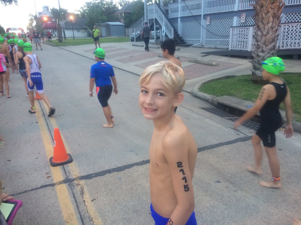 furytriteam's tweet photo. It’s race day! #gofury #bayoucitytri https://t.co/pyuRzKv1Ek
