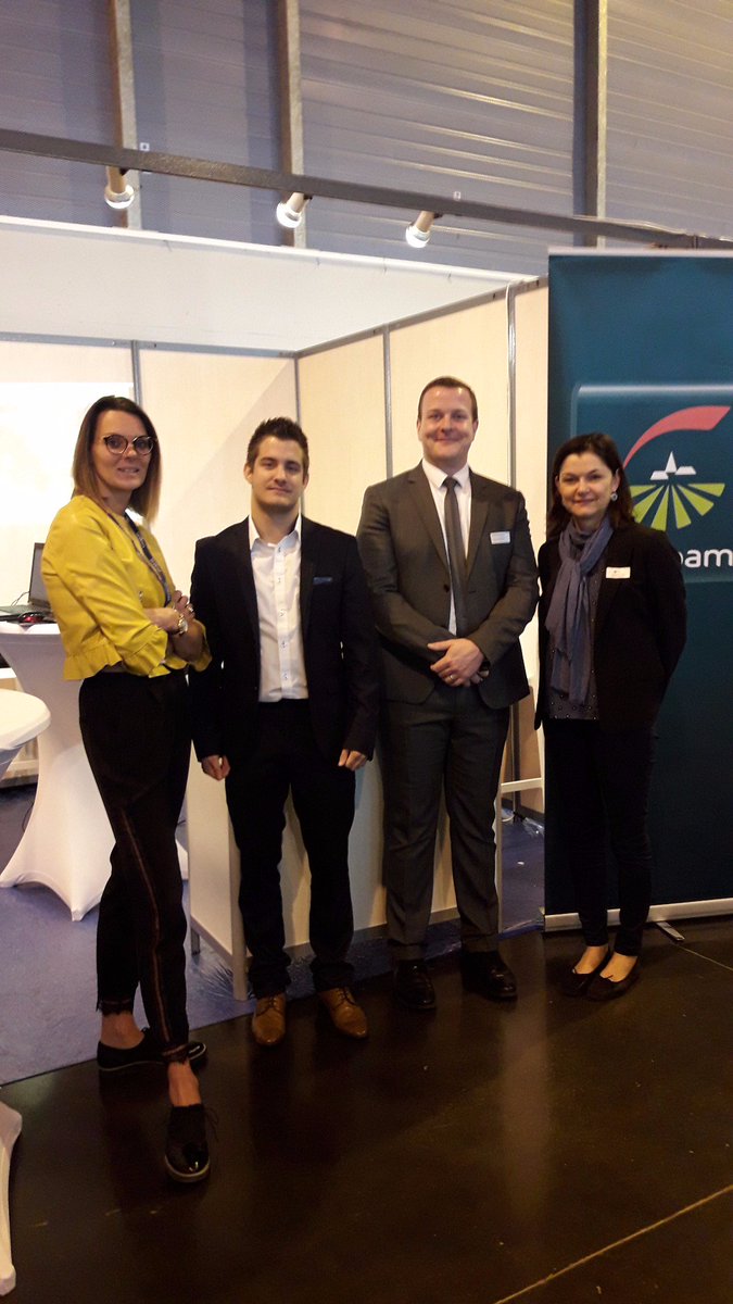 ccouffon51's tweet photo. Bienvenue aux maires #amf62 sur notre stand @GroupamaNordEst avec  @PredictServices #lavraievie https://t.co/NENKzle6t6