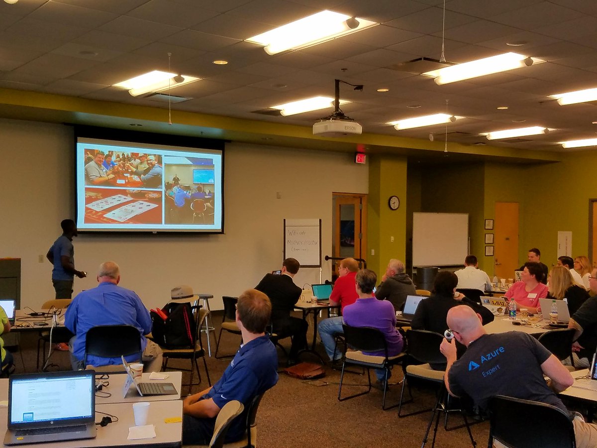 samirbehara's tweet photo. @joe_darko starting Day 2 #mvpcommunityconnection https://t.co/QhGwWAMLsC