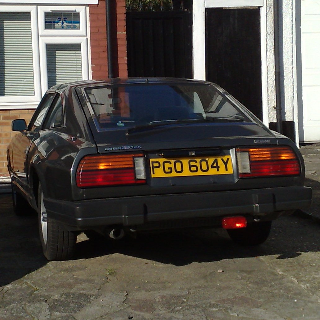 London_Paolo's tweet photo. The #Volvo360 is a very rare GLE SE, with leather &amp; A/C (but no PAS!). Owner is 91, owned it from new. https://t.co/6Ju3iIGk1a