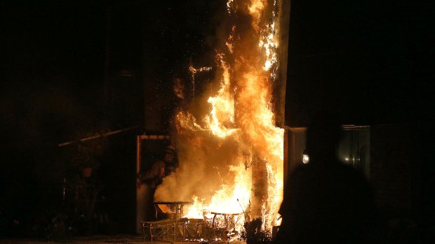 CP24's tweet photo. UPDATED: Crews battle three-alarm fire at Mississauga townhouse complex https://t.co/tiH7WcMBZo https://t.co/rxinLEOMsp