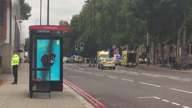 Pedestrians Injured in Car Collision Near London Museum dlvr.it/Pt1rrN https://t.co/qy7lahI2ck