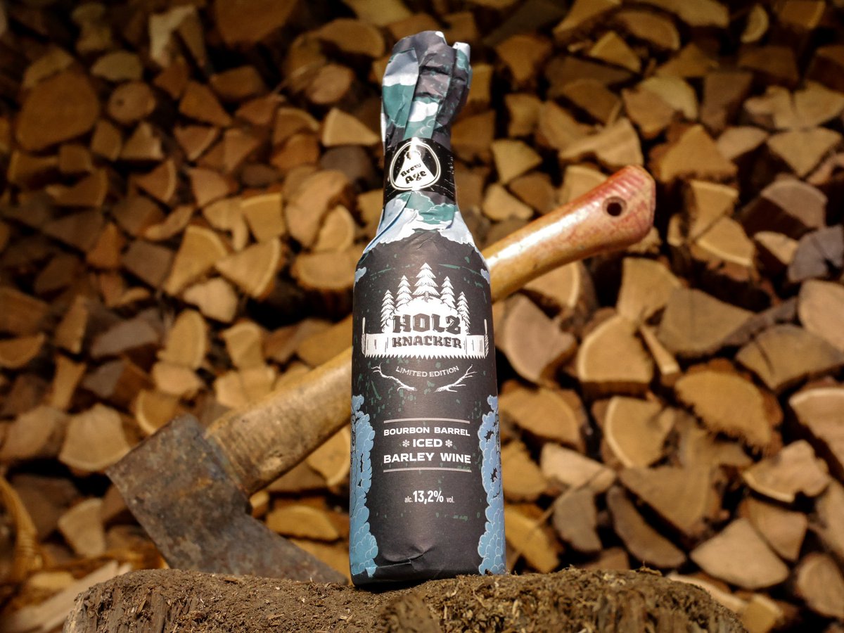 BrewAgeAustria's tweet photo. Jetzt NEU und knackiger denn je! HOLZKNACKER - Bourbon Barrel Iced Barley Wine 🍻 Cheers! #timeforgoodbeer #brewage #holzknacker https://t.co/ewQFChsYRO