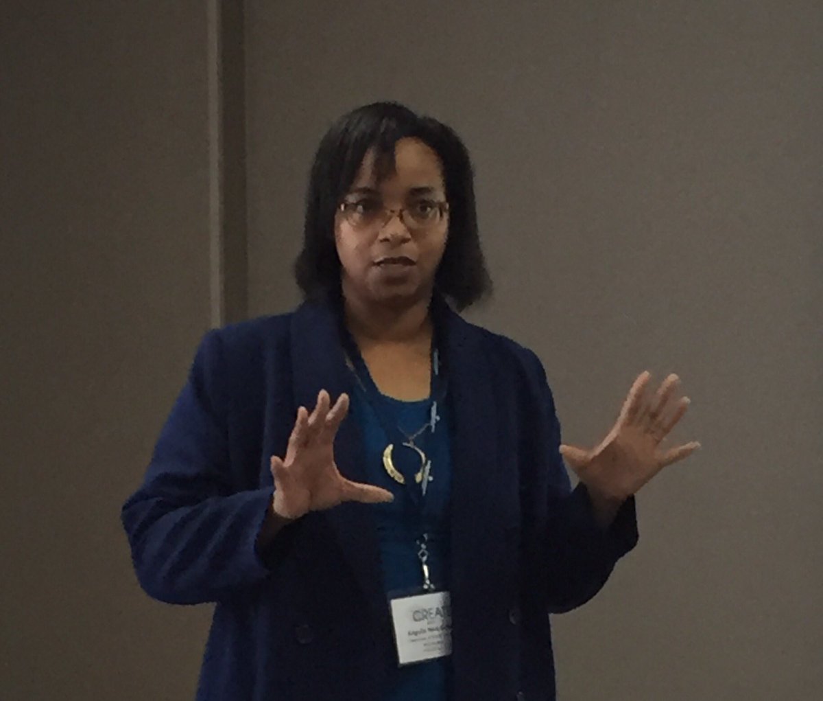 EDevaluator's tweet photo. Angelia Reid-Griffin discusses exploratory study on mentoring, parental engagement influencing #STEM participation #CreateVB17 https://t.co/ny6DzpEcwy