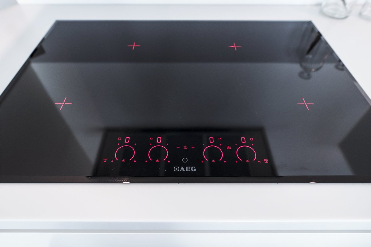 DeKitchenStudio's tweet image. De details maken de keuken #kitchenstudio #kitchenstudio #droomkeuken #designkeuken goo.gl/LuKVLj