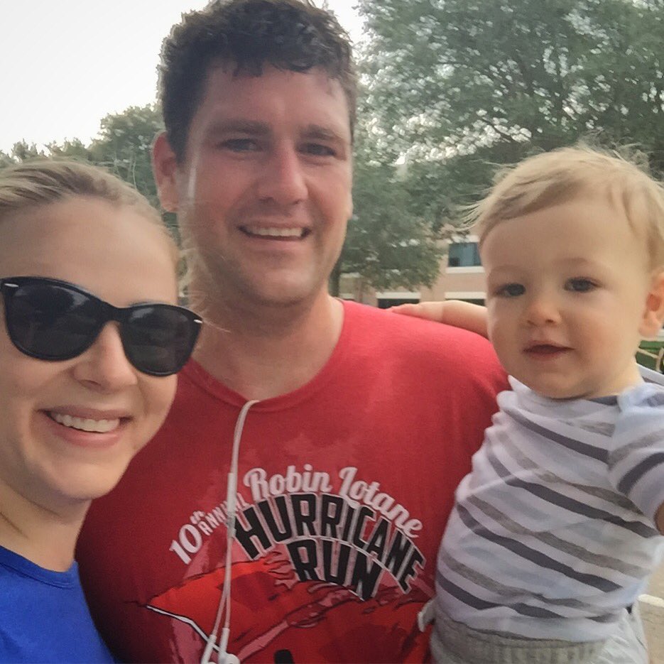 Elizabeth_C_Ray's tweet photo. Proud of @gerald_whitney this morning, running in @TallyRedCross’ #HurricaneRun. Biggest fan? Elijah. #RunForRecovery #IHeartTally #LoveFL🏃🏻 https://t.co/eq9NNeOyQK