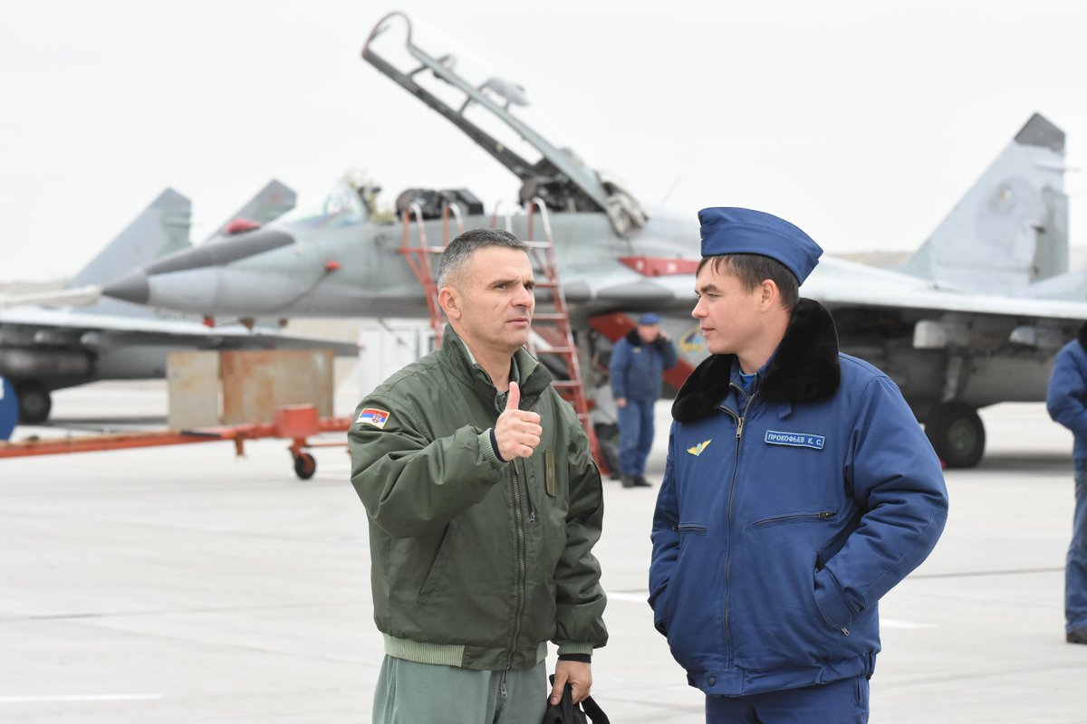 PeterVoinovich's tweet photo. #BARS2017 Russian-Serbian exercise ends in Lipetsk. 70+ flights for over 90hrs of flight time. https://t.co/3A0dRjP1oT